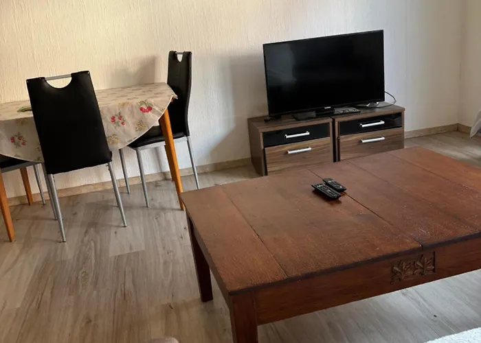 Monteurwohnung Petrovic Apartamento Wahlrod